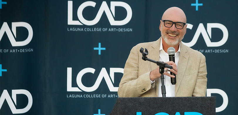 A photo of president Steve Brittan giving a speech.